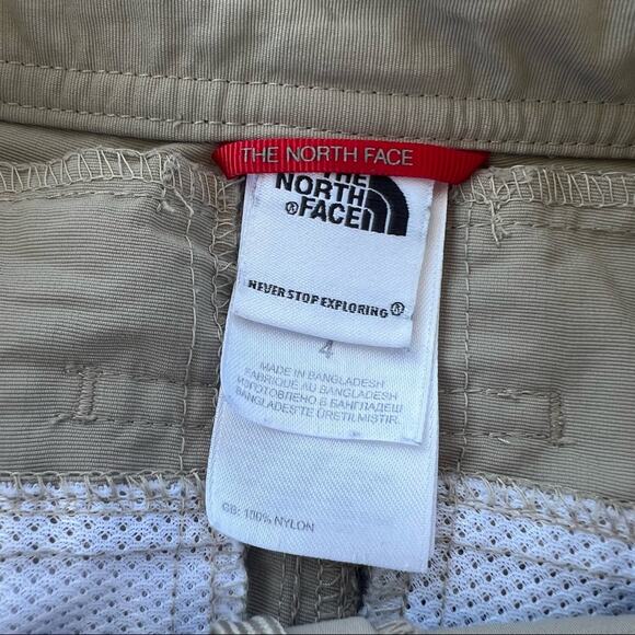 North Face tan ripstop type hiking shorts Size 4 - Picture 3 of 6